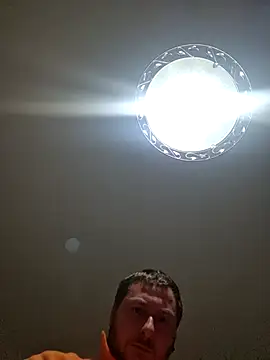 Snapshot of 18cmAndr chatting on 26, 11, 2025 18cmAndr online show from 26, 11, 2025