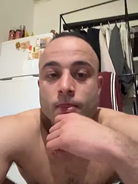 Snapshot of klkmam chatting on 24, 3, 2026 klkmam online show from 24, 3, 2026