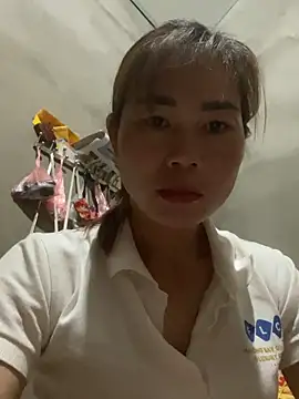 meganmeo online show from 8, 5, 2026