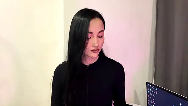 Beautyofnlka online show from 27, 11, 2025