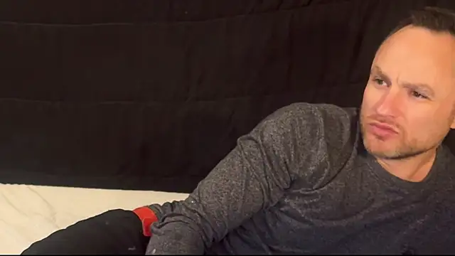 famous1tad online show from 18, 4, 2026