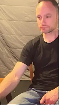 famous1tad online show from 7, 4, 2026