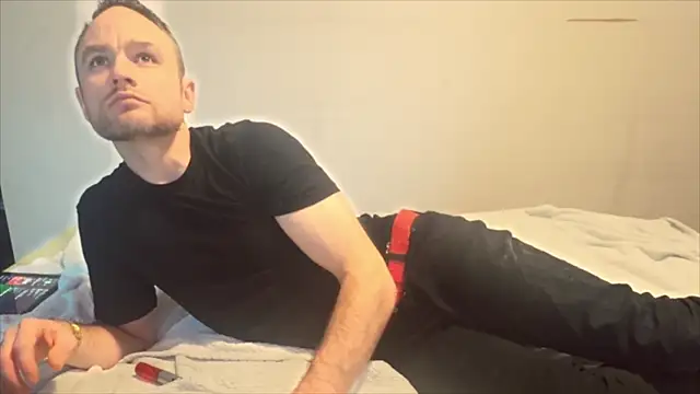 famous1tad online show from 12, 1, 2026