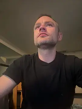 Snapshot of famous1tad chatting on 16, 7, 2026 famous1tad online show from 16, 7, 2026