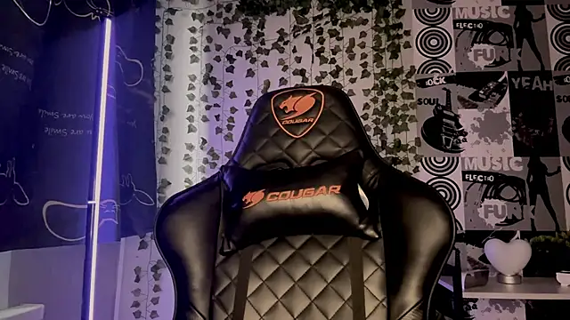 helgicuteness online show from 4, 3, 2026