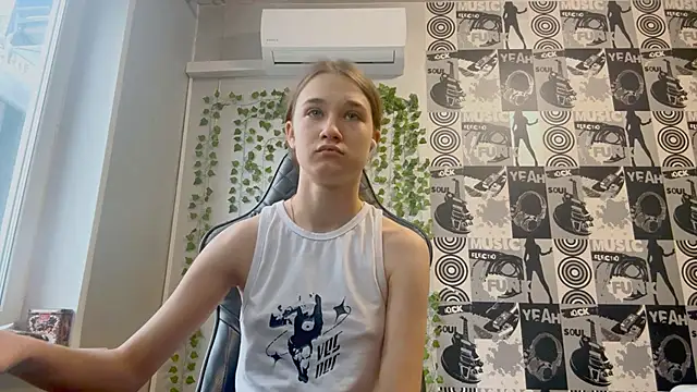 helgicuteness online show from 17, 1, 2026