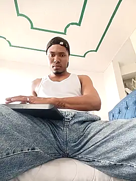 man black hot24 online show from 31, 3, 2026