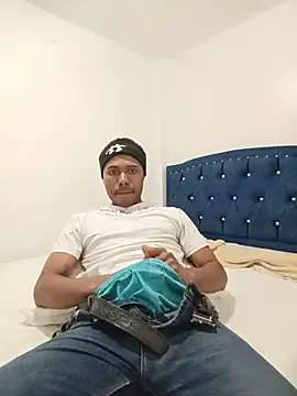 man black hot24 online show from 17, 6, 2026