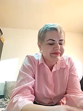 LushLoveee online show from 3, 3, 2026