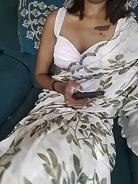 Snapshot of Ammu_Kutty143 chatting on 8, 6, 2026 Ammu Kutty143 online show from 8, 6, 2026