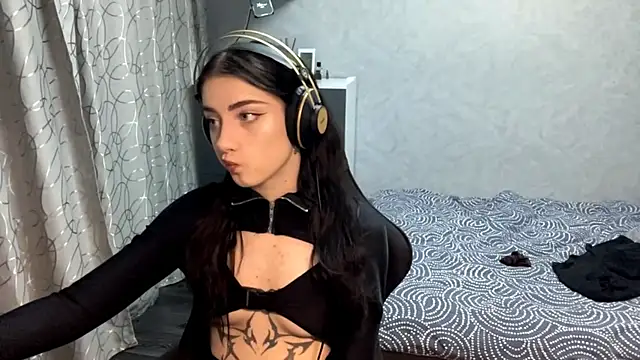 Meowluly online show from 23, 11, 2025