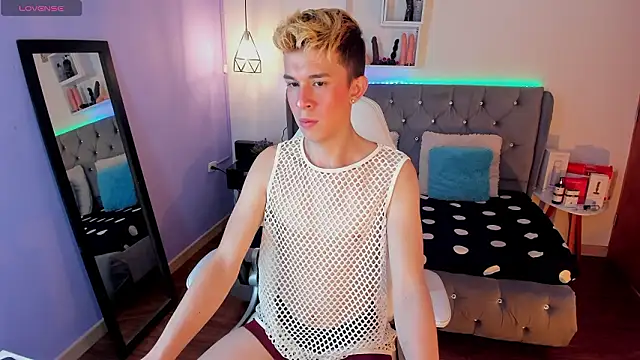 Juaan Diick online show from 2, 2, 2026