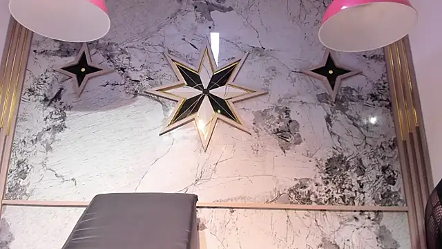 ZoeCollin online show from 12, 2, 2026