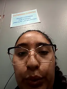 Bizcochitoc4 online show from 4, 4, 2026