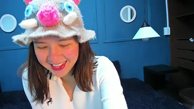 Skyy bloom online show from 19, 2, 2026