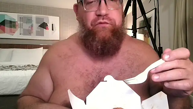 BigBearforCuddles online show from 4, 7, 2026