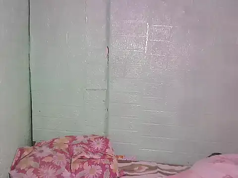 Smilinglovely online show from 4, 7, 2026