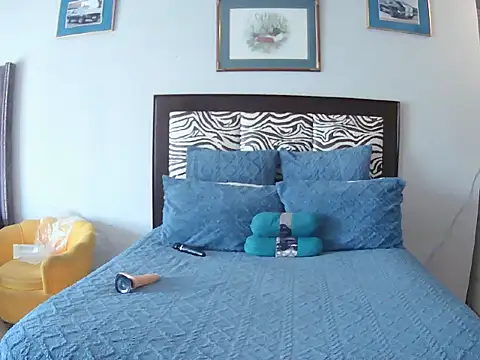 SexyCurves9 online show from 3, 12, 2025