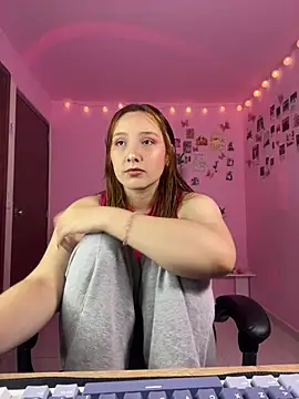 Davne  online show from 13, 4, 2026