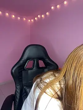 Davne  online show from 16, 12, 2025