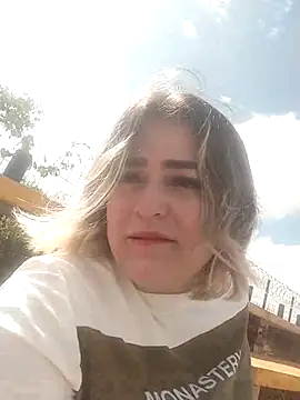 sexy aurora ourdoors online show from 26, 11, 2025