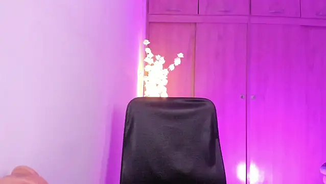 Snapshot of MaddieHunter chatting on 14, 5, 2026 MaddieHunter online show from 14, 5, 2026