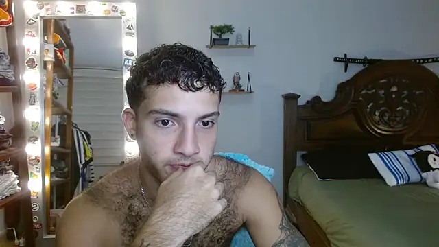 Snapshot of oceanboy_vibe chatting on 29, 11, 2025 oceanboy vibe online show from 29, 11, 2025