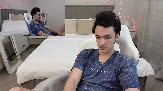 MoonlinSkinn online show from 12, 2, 2026