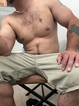 2addictivelyhorny online show from 5, 5, 2026