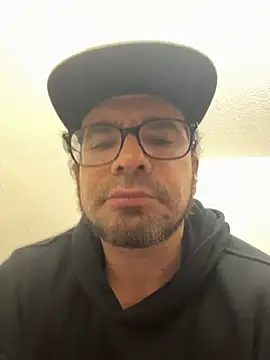 Snapshot of 2addictivelyhorny chatting on 30, 11, 2025 2addictivelyhorny online show from 30, 11, 2025