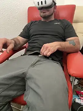 2addictivelyhorny online show from 18, 2, 2026