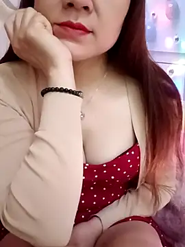 Lily-ross22 online show from 11, 3, 2026