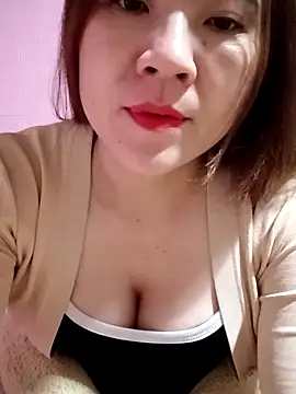 Lily-ross22 online show from 17, 12, 2025