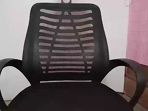 Lily-ross22 online show from 11, 4, 2026