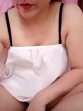 Lily-ross22 online show from 15, 4, 2026