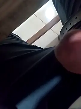 LovelyHughes online show from 11, 2, 2026