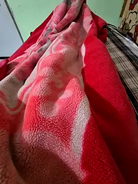 telugupillodu001 online show from 18, 12, 2025