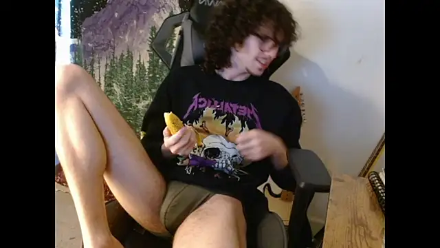 Snapshot of JustStonie chatting on 1, 12, 2025 JustStonie online show from 1, 12, 2025