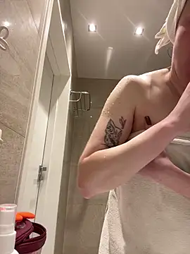 TomilaSi online show from 5, 4, 2026