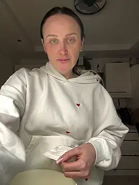 TomilaSi online show from 8, 2, 2026