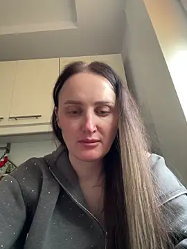 TomilaSi online show from 1, 3, 2026