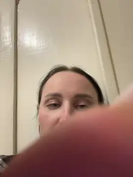 TomilaSi online show from 15, 2, 2026