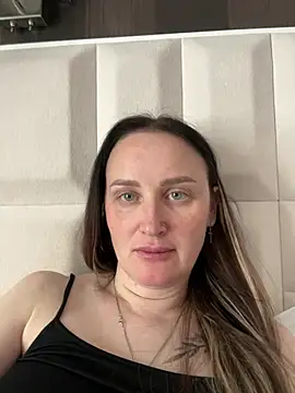 TomilaSi online show from 23, 4, 2026