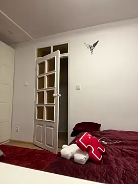 TomilaSi online show from 28, 11, 2025