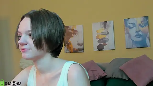 Olivia Riesz online show from 11, 4, 2026