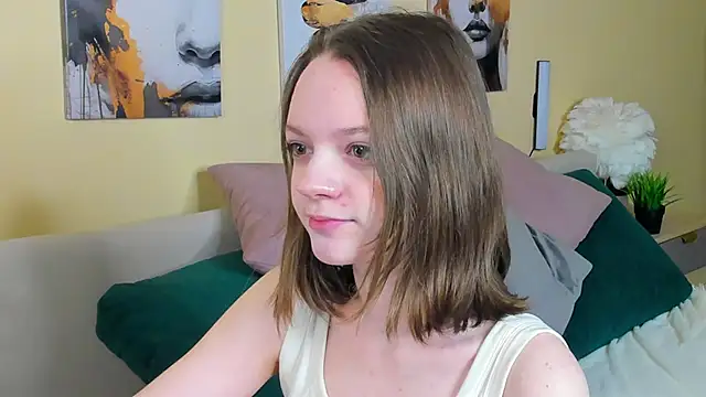 Olivia Riesz online show from 7, 4, 2026