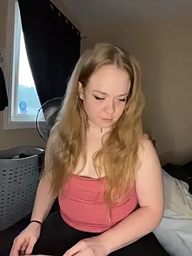 SmirkFans online show from 5, 4, 2026