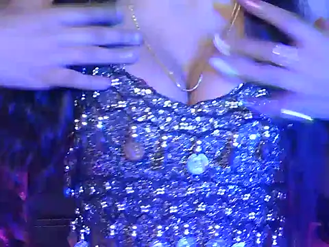 cute mahira online show from 14, 2, 2026