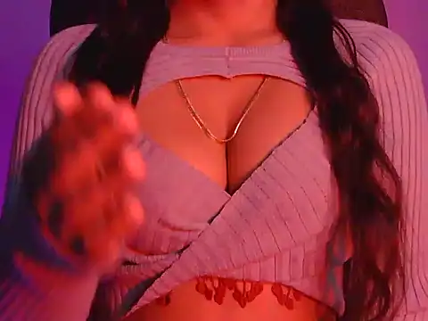 cute mahira online show from 8, 2, 2026