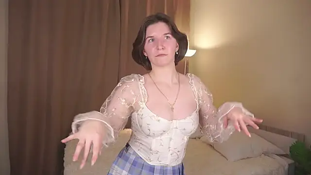 AnnalisaYeary online show from 27, 11, 2025